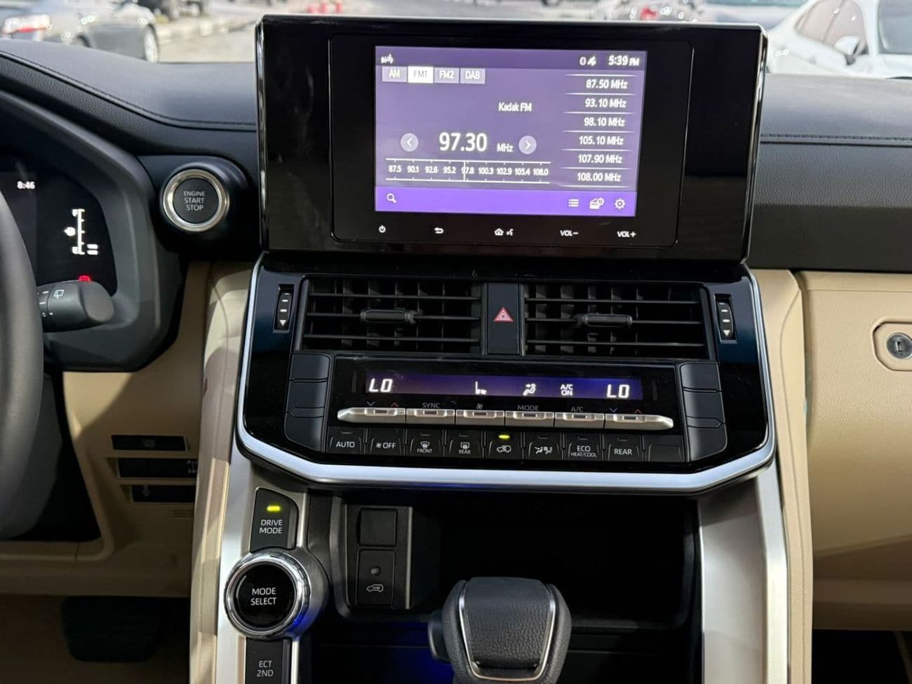 2026 Toyota Land Cruiser GXR thumbnail 8