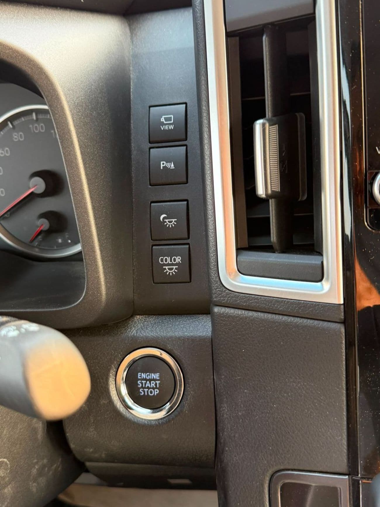 2026 Toyota Granvia PREMIUM thumbnail 7