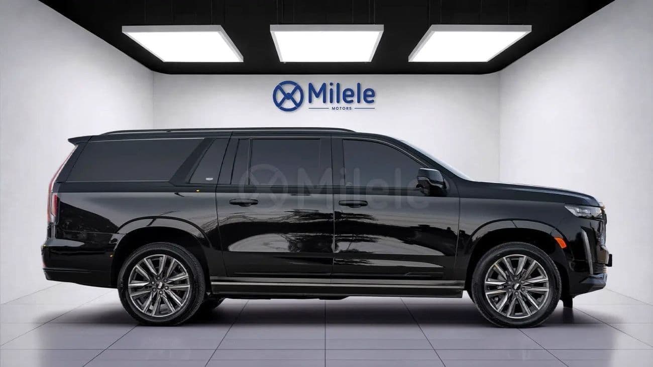 2024 Cadillac Escalade thumbnail 4