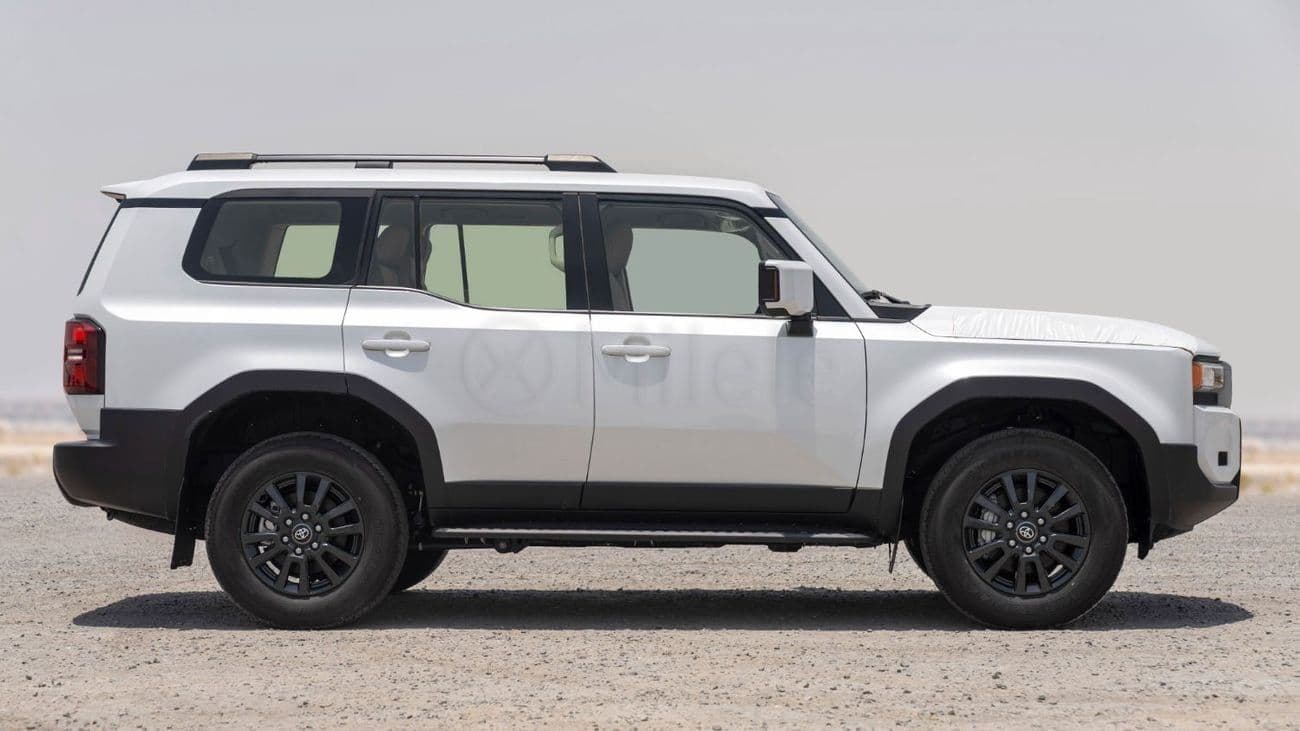 2024 Toyota Prado thumbnail 6