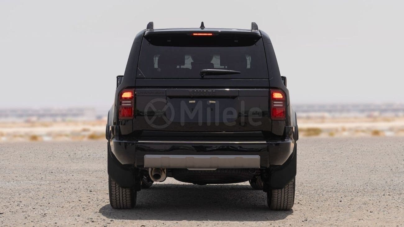 2025 Toyota Prado thumbnail 8