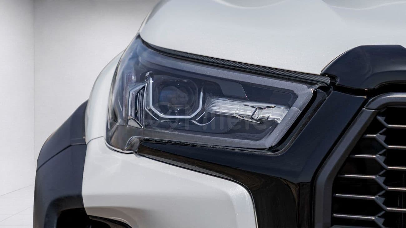 2026 Toyota Hilux GR SPORT thumbnail 4