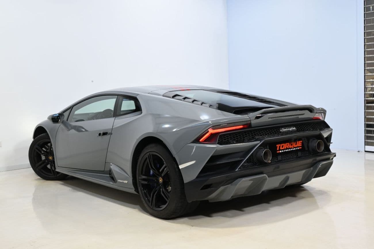 2022 Lamborghini Huracan EVO Coupe thumbnail 6