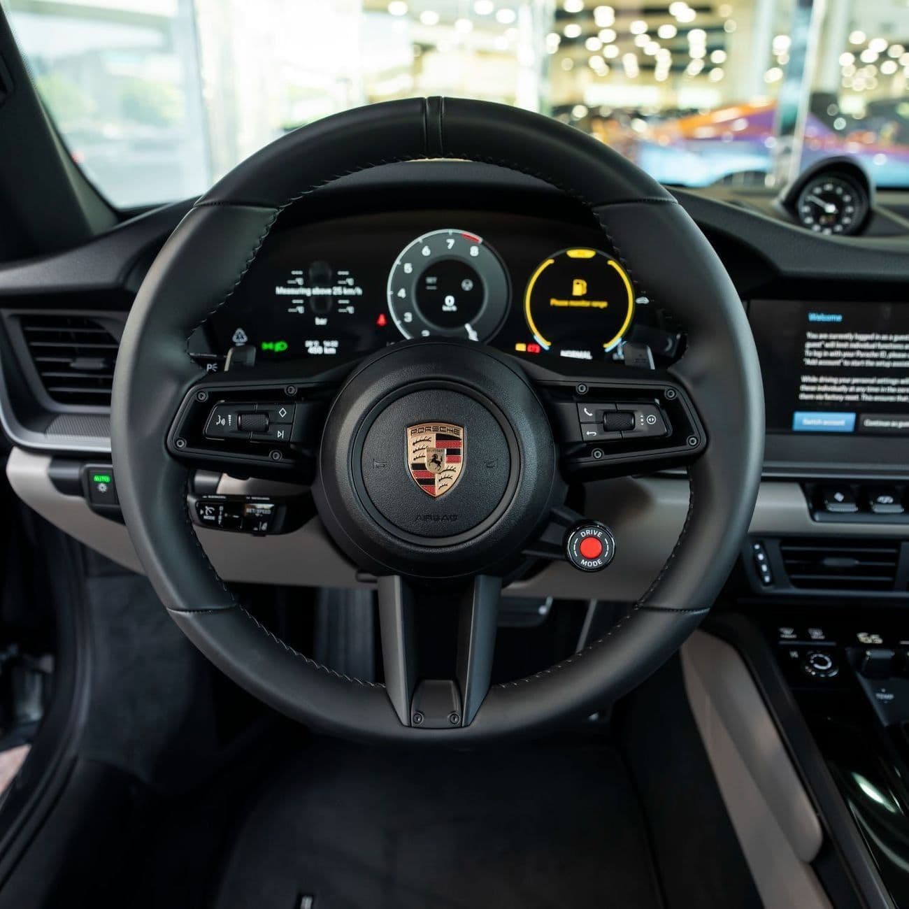 2025 Porsche 911 CARRERA thumbnail 8