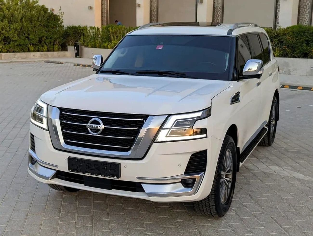 2020 Nissan Patrol SE PLATINUM CITY thumbnail 2