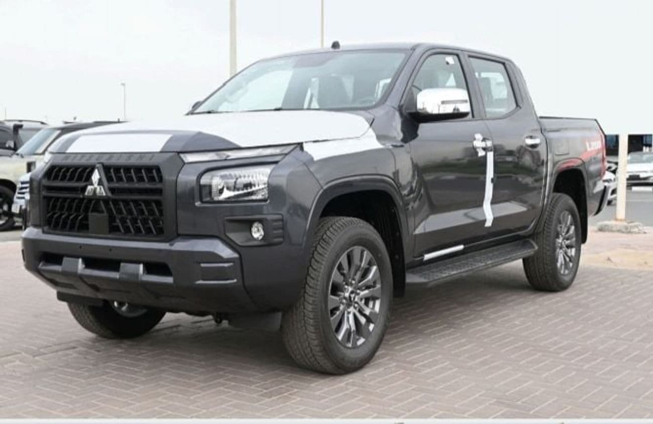 2027 Mitsubishi L200 GL thumbnail 3
