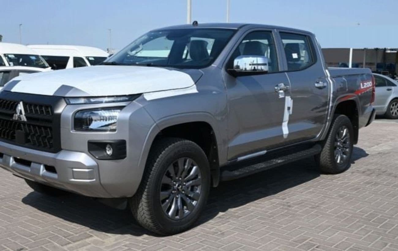 2027 Mitsubishi L200 GL thumbnail 2