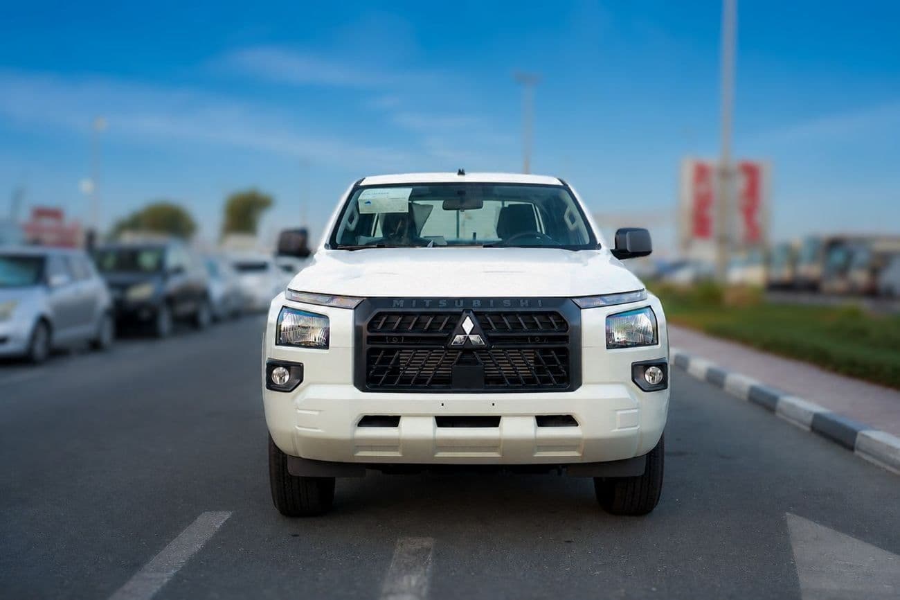 2025 Mitsubishi L200 GLS thumbnail 2