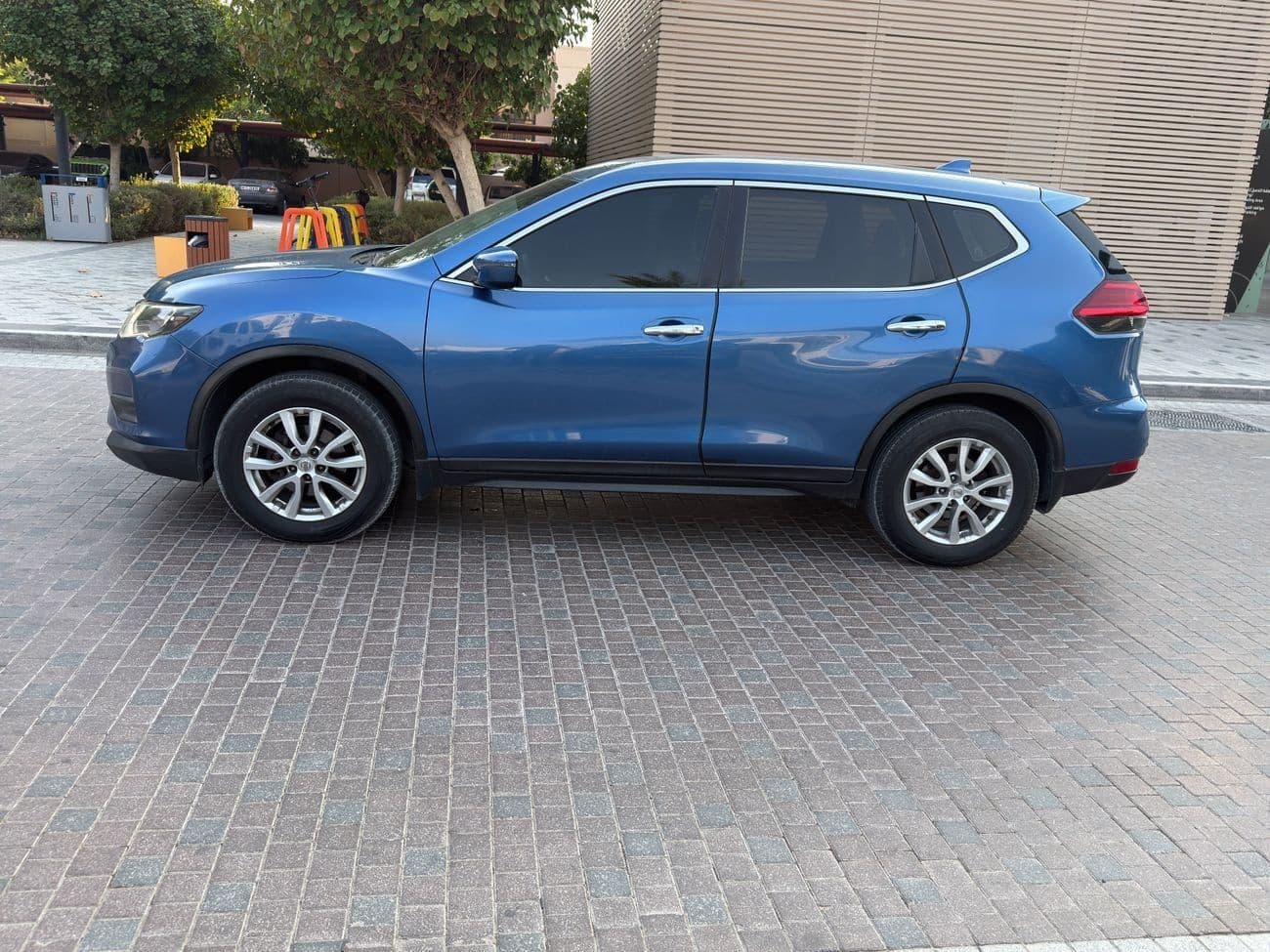 2018 Nissan X Trail S thumbnail 3