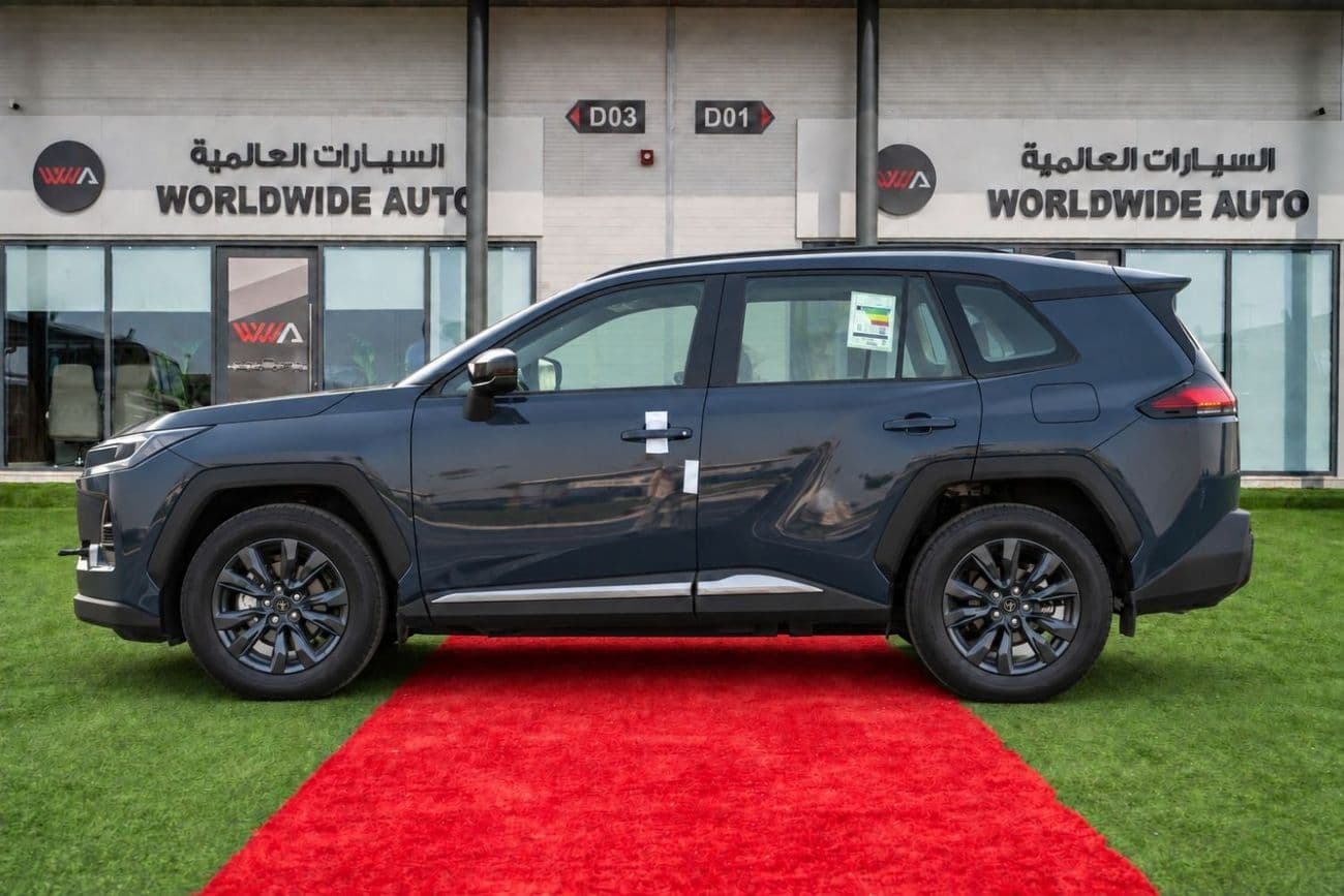 2026 Toyota RAV4 XLE thumbnail 3