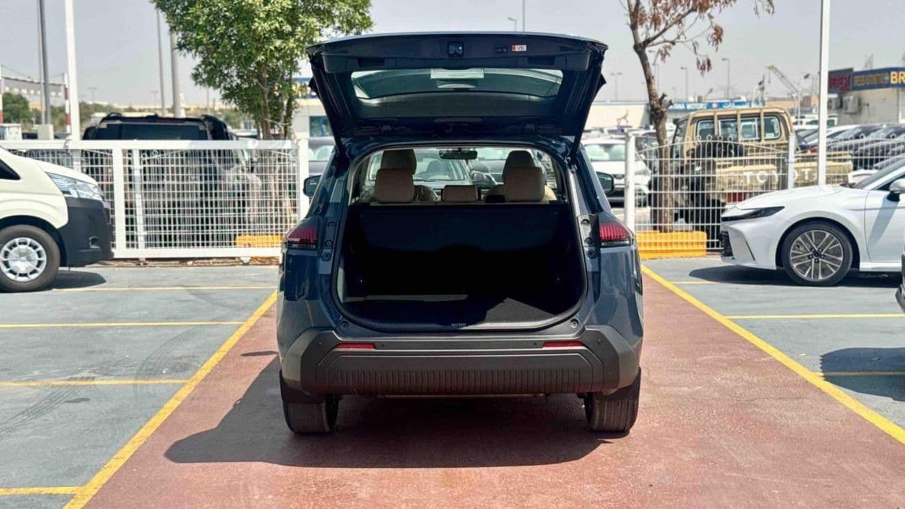 2026 Toyota RAV4 XLE HEV thumbnail 7