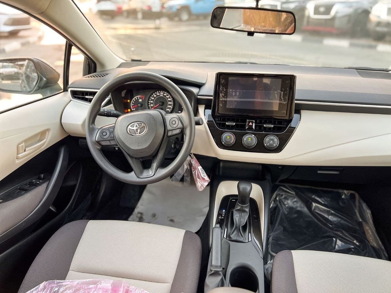 2026 Toyota Corolla XLI thumbnail 5