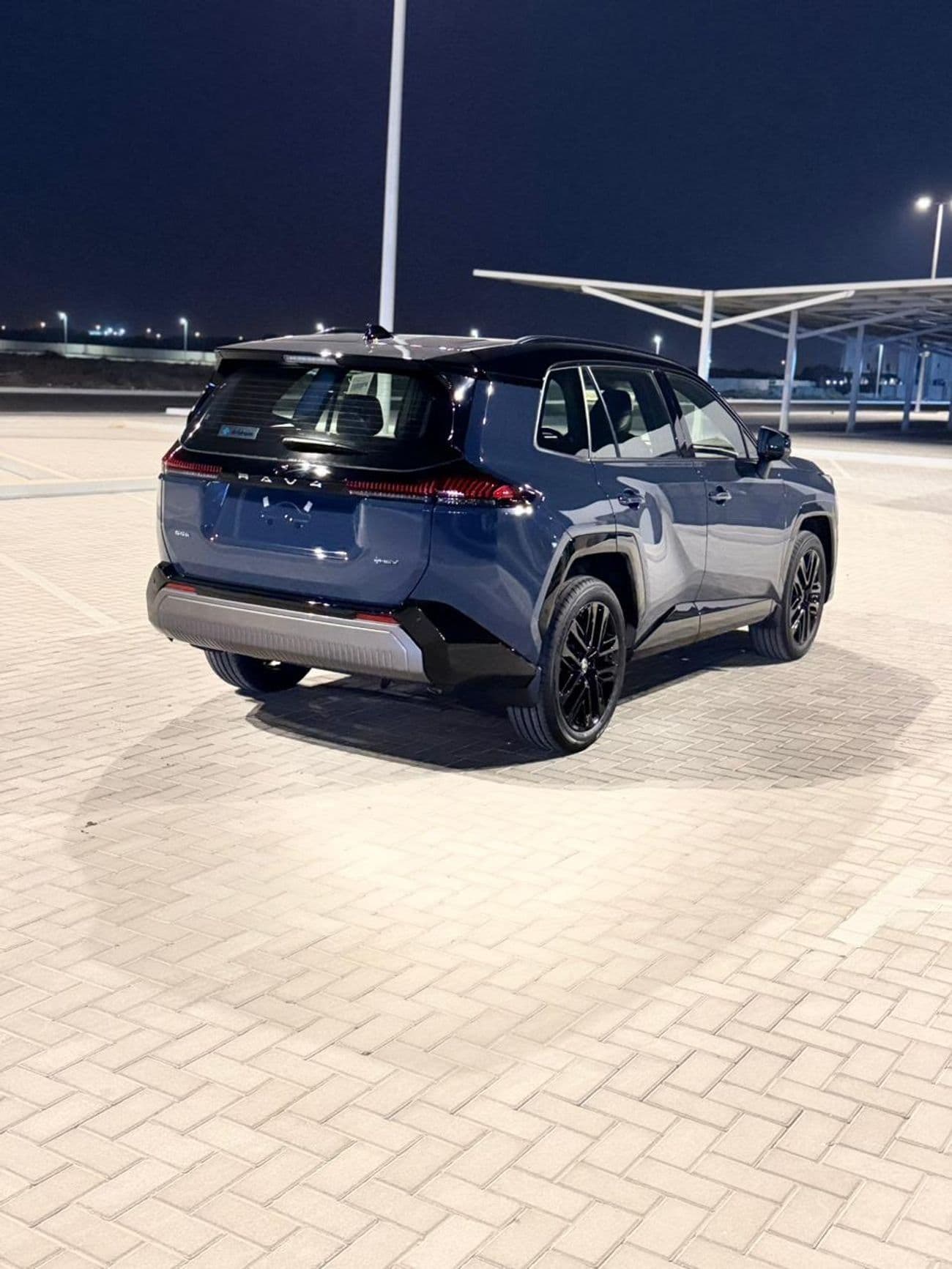 2026 Toyota RAV4 VXR HEV thumbnail 8