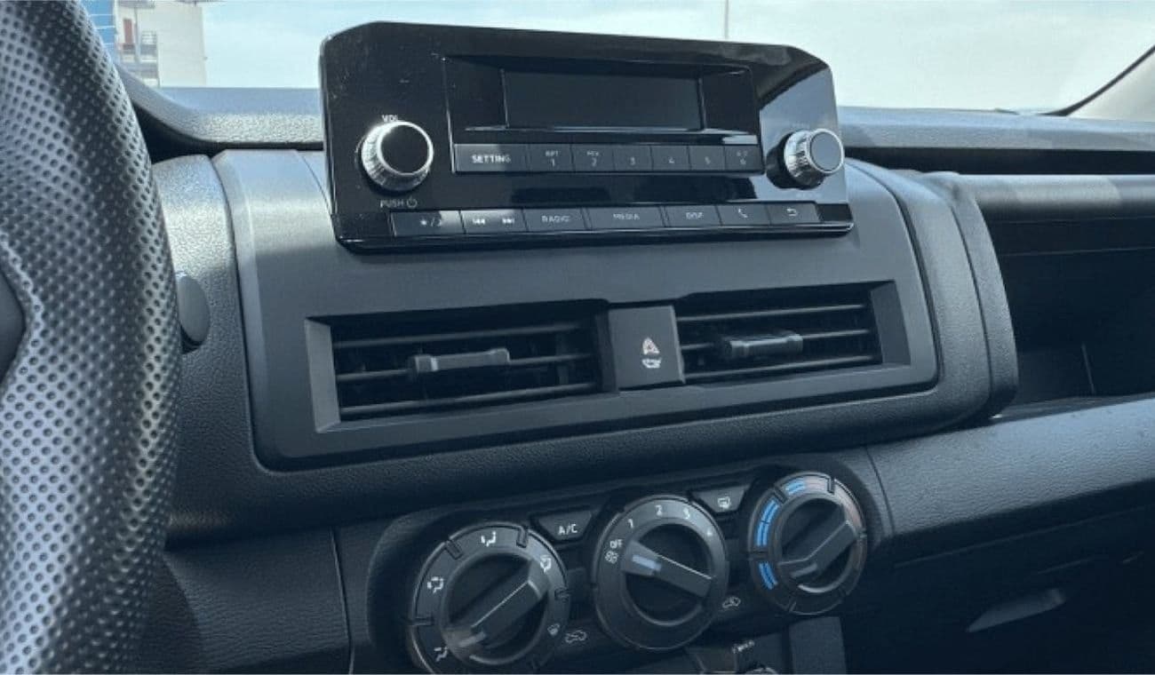 2025 Mitsubishi L200 GL thumbnail 7