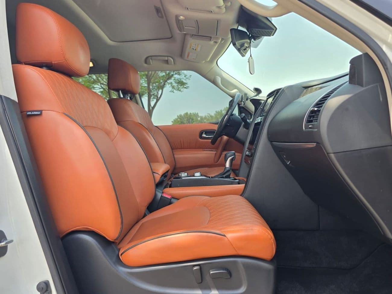 2020 Nissan Patrol SE PLATINUM CITY thumbnail 7