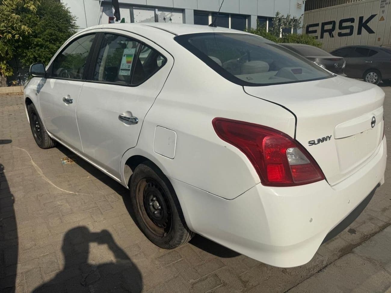 2022 Nissan Sunny SL thumbnail 5