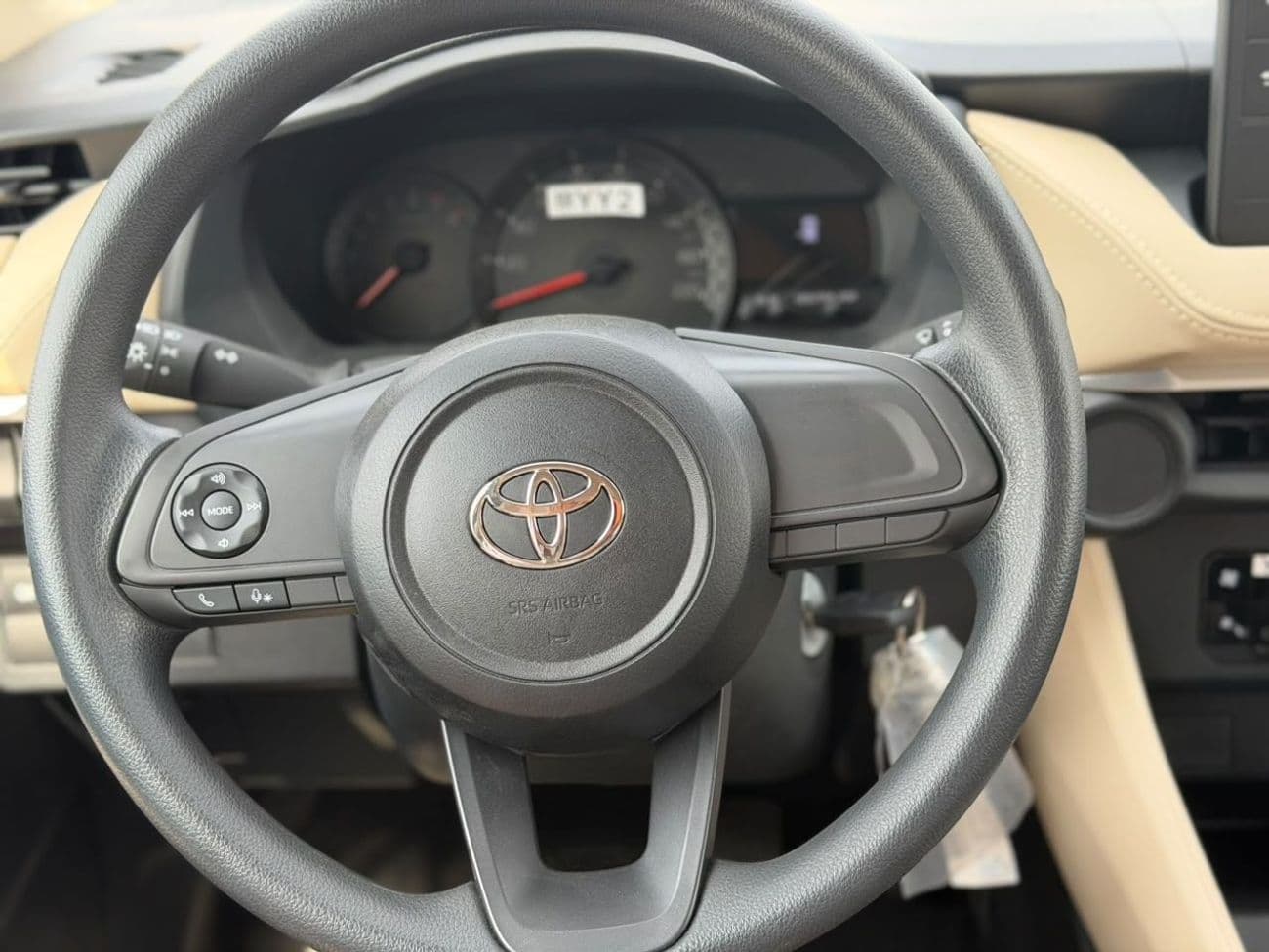 2026 Toyota Yaris E thumbnail 8
