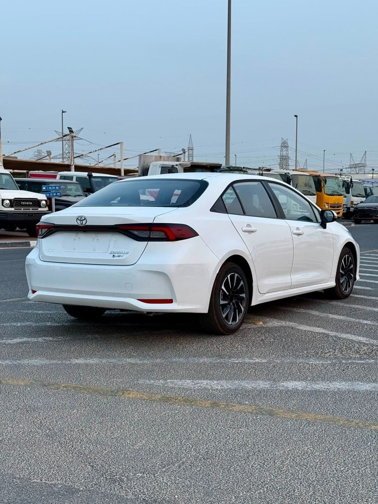 2026 Toyota Corolla thumbnail 5