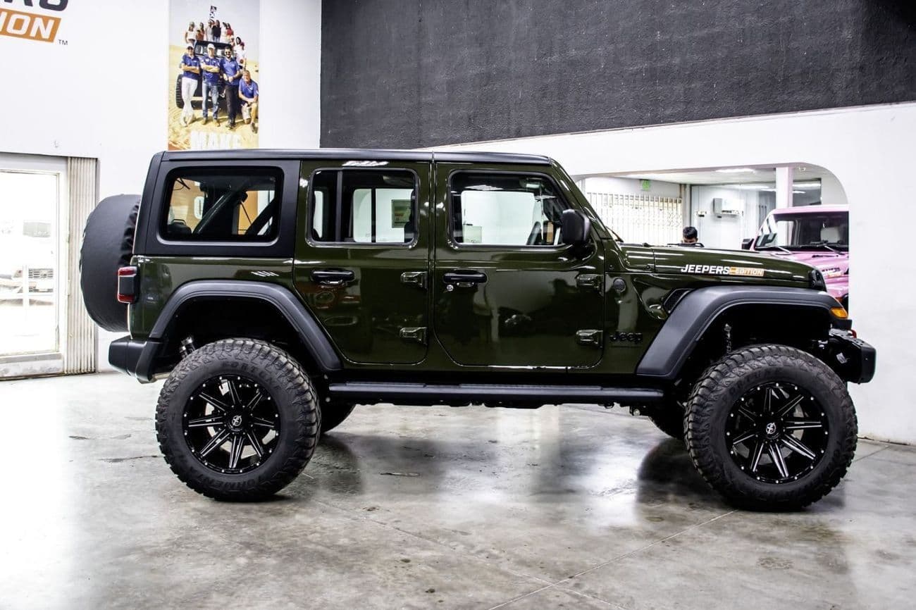 2024 Jeep Wrangler SPORT thumbnail 4