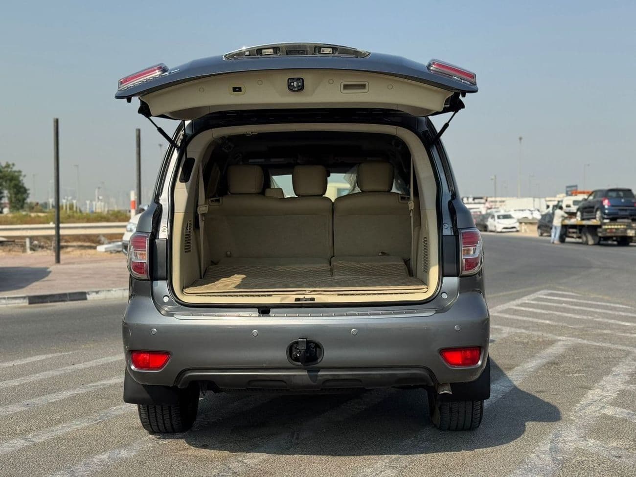 2014 Nissan Patrol SE PLATINUM CITY thumbnail 6