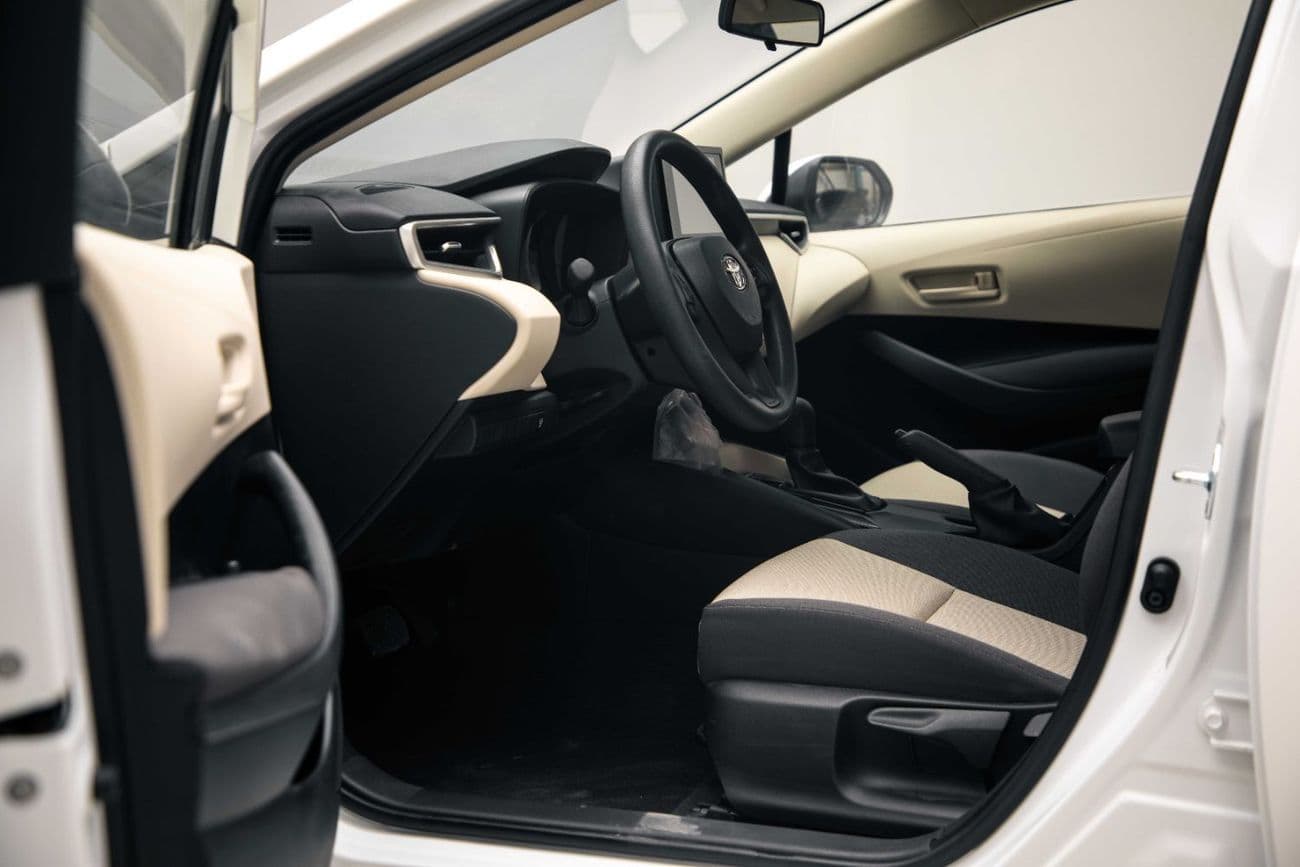 2026 Toyota Corolla XLI thumbnail 8