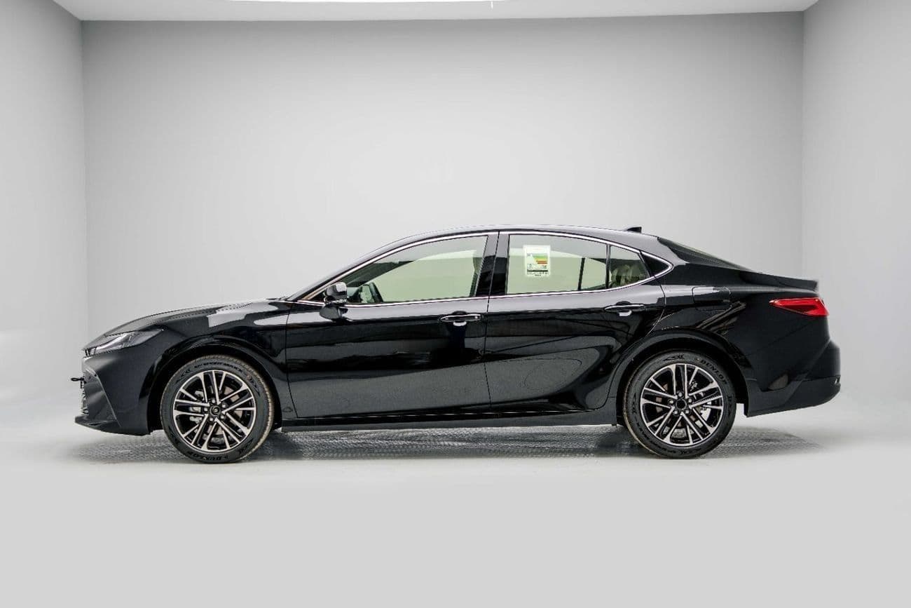 2026 Toyota Camry GLE thumbnail 4