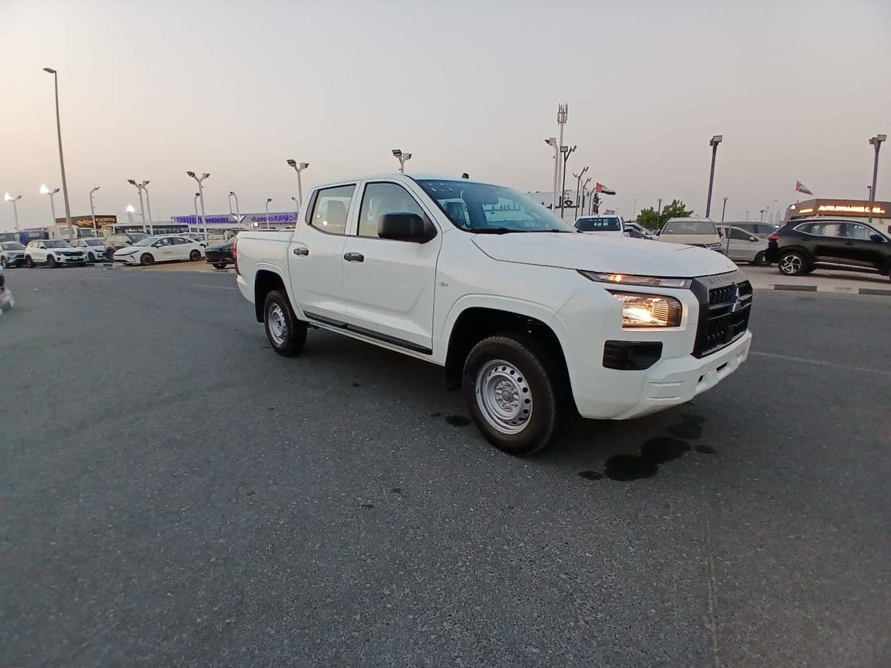 2026 Mitsubishi L200 GLX thumbnail 7