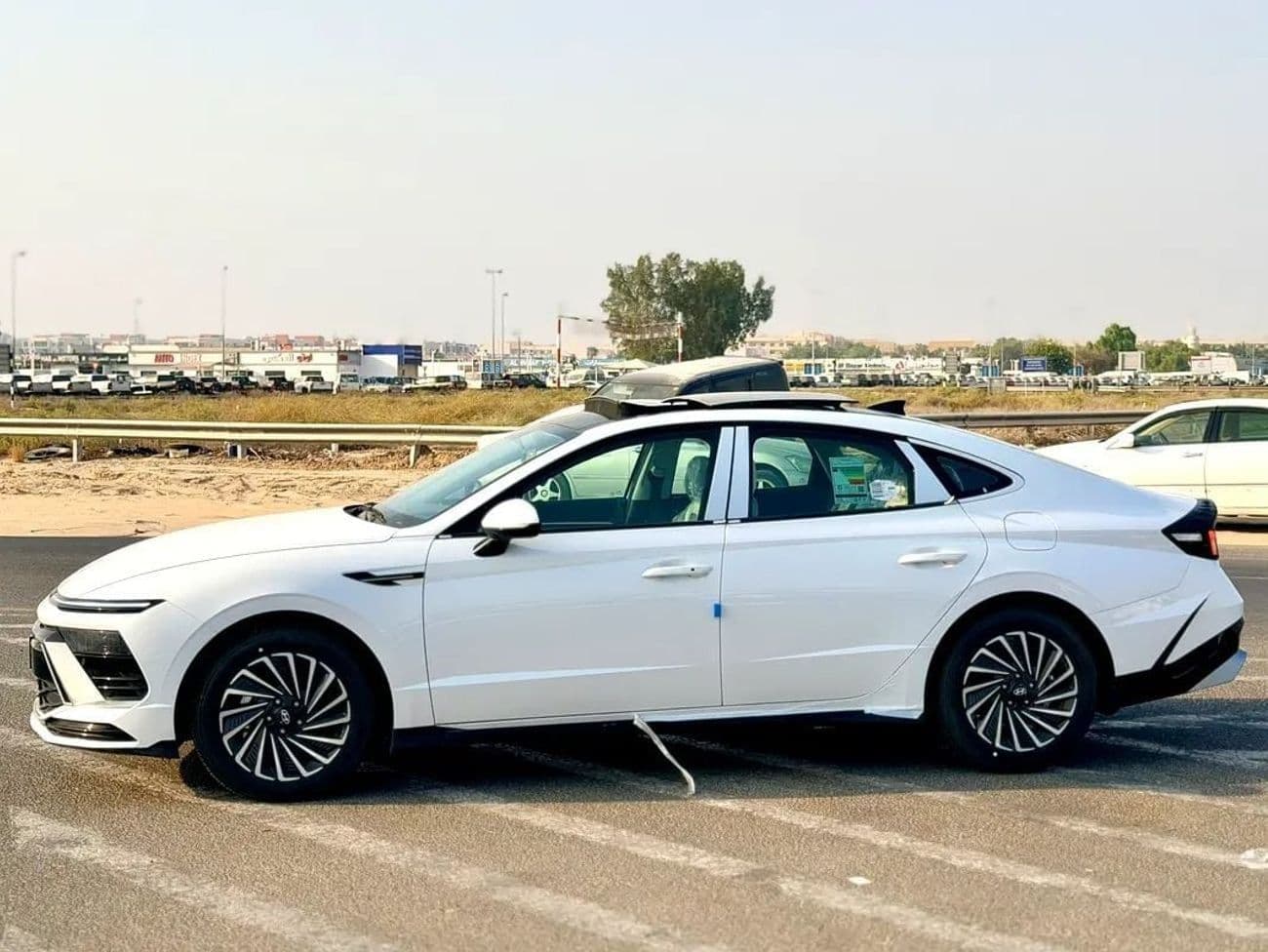 2026 Hyundai Sonata COMFORT thumbnail 3