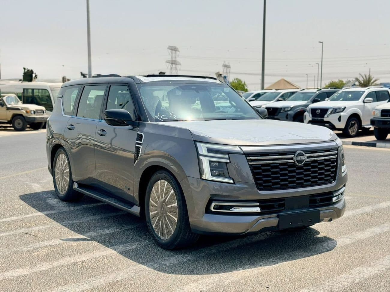 2026 Nissan Patrol LE PLATINUM CITY thumbnail 2