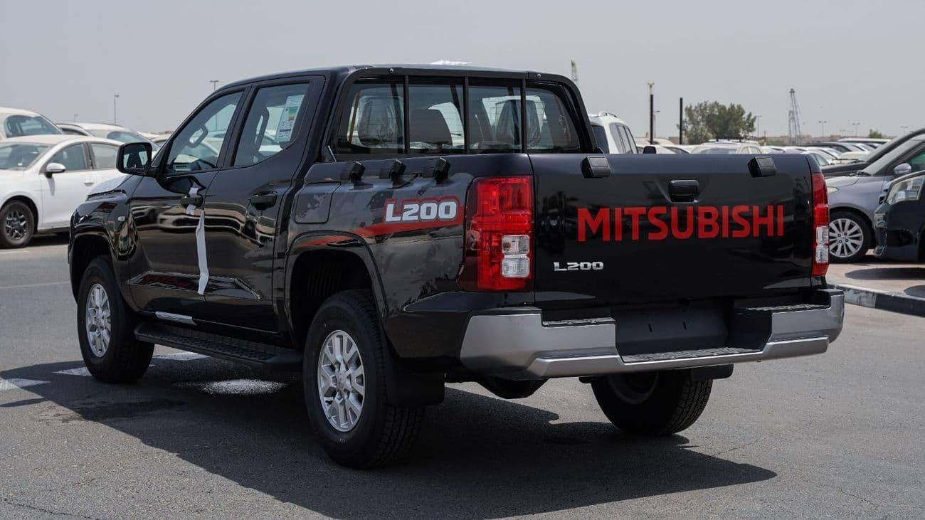 2026 Mitsubishi L200 thumbnail 4