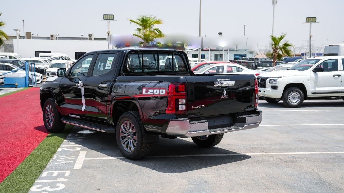 2026 Mitsubishi L200 GLS thumbnail 4