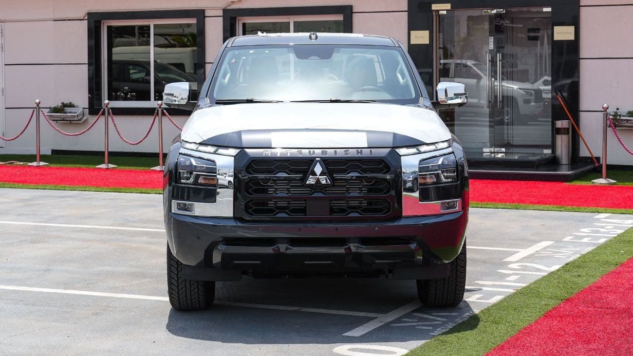 2026 Mitsubishi L200 GLS thumbnail 2