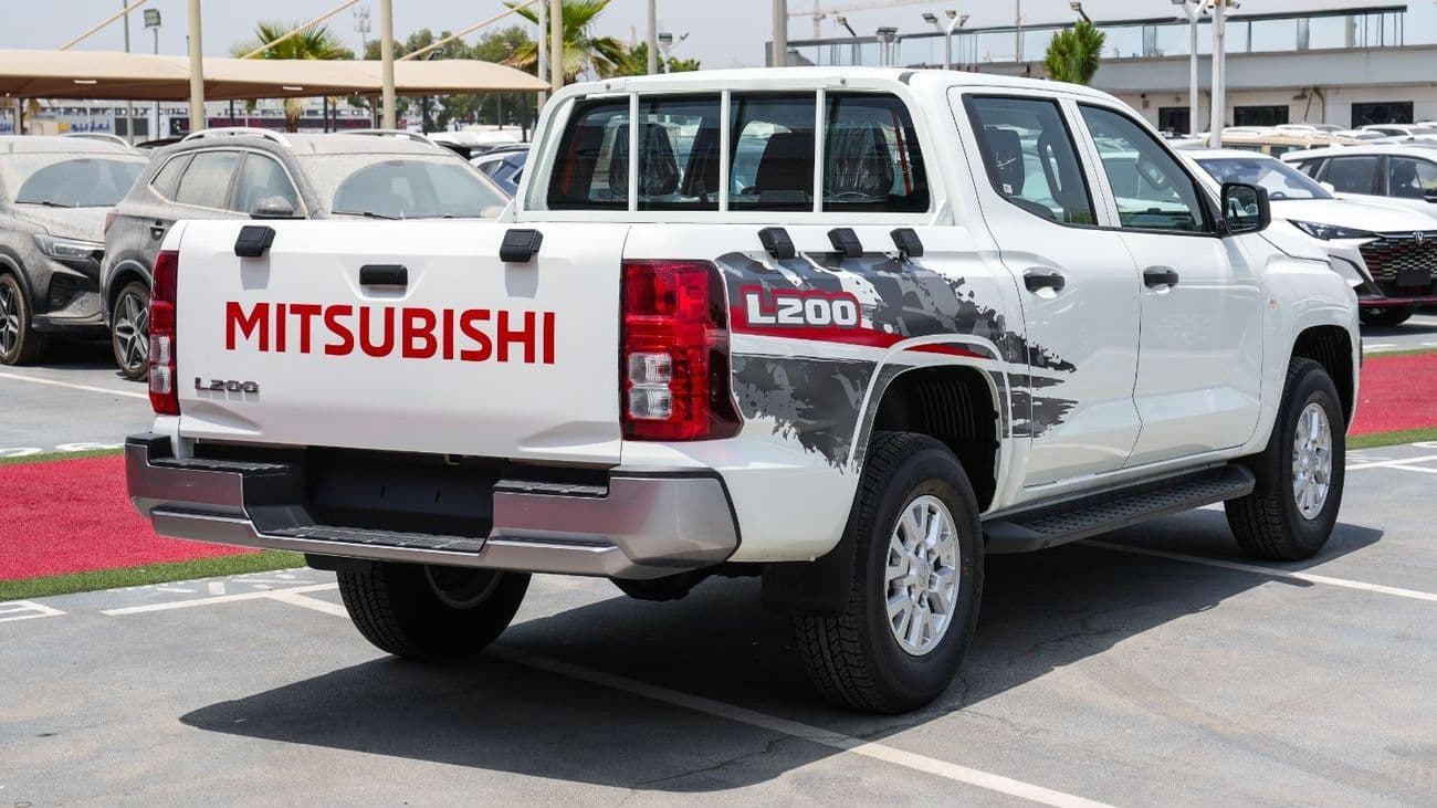 2026 Mitsubishi L200 GLX thumbnail 6