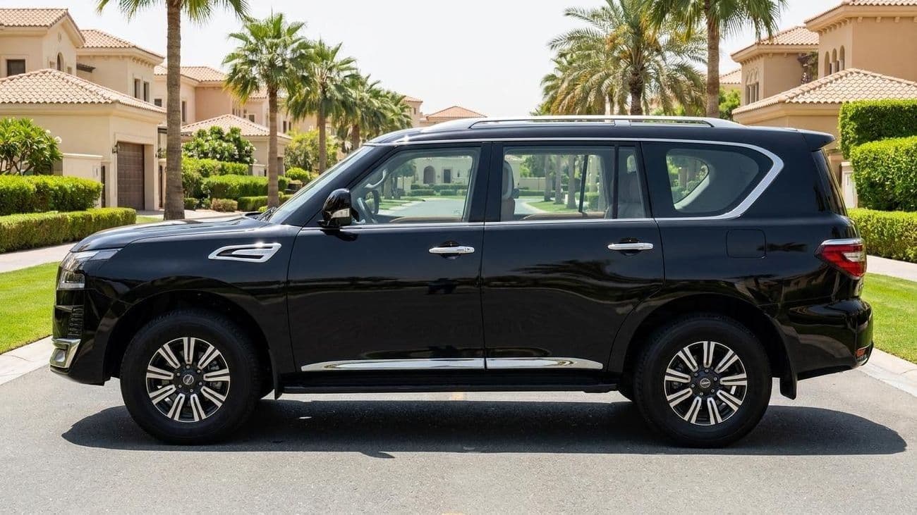 2024 Nissan Patrol SE TITANIUM thumbnail 5