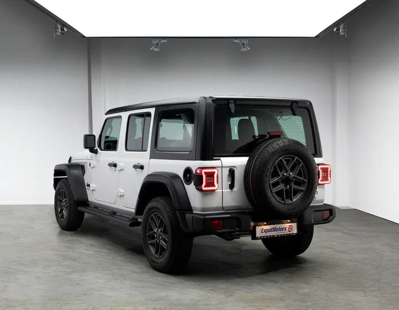 2024 Jeep Wrangler SPORT thumbnail 3