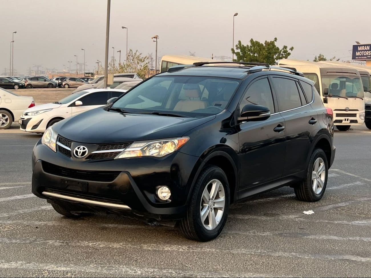 2014 Toyota RAV4 thumbnail 2