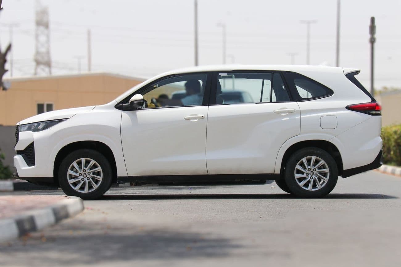 2024 Toyota Innova GL thumbnail 3
