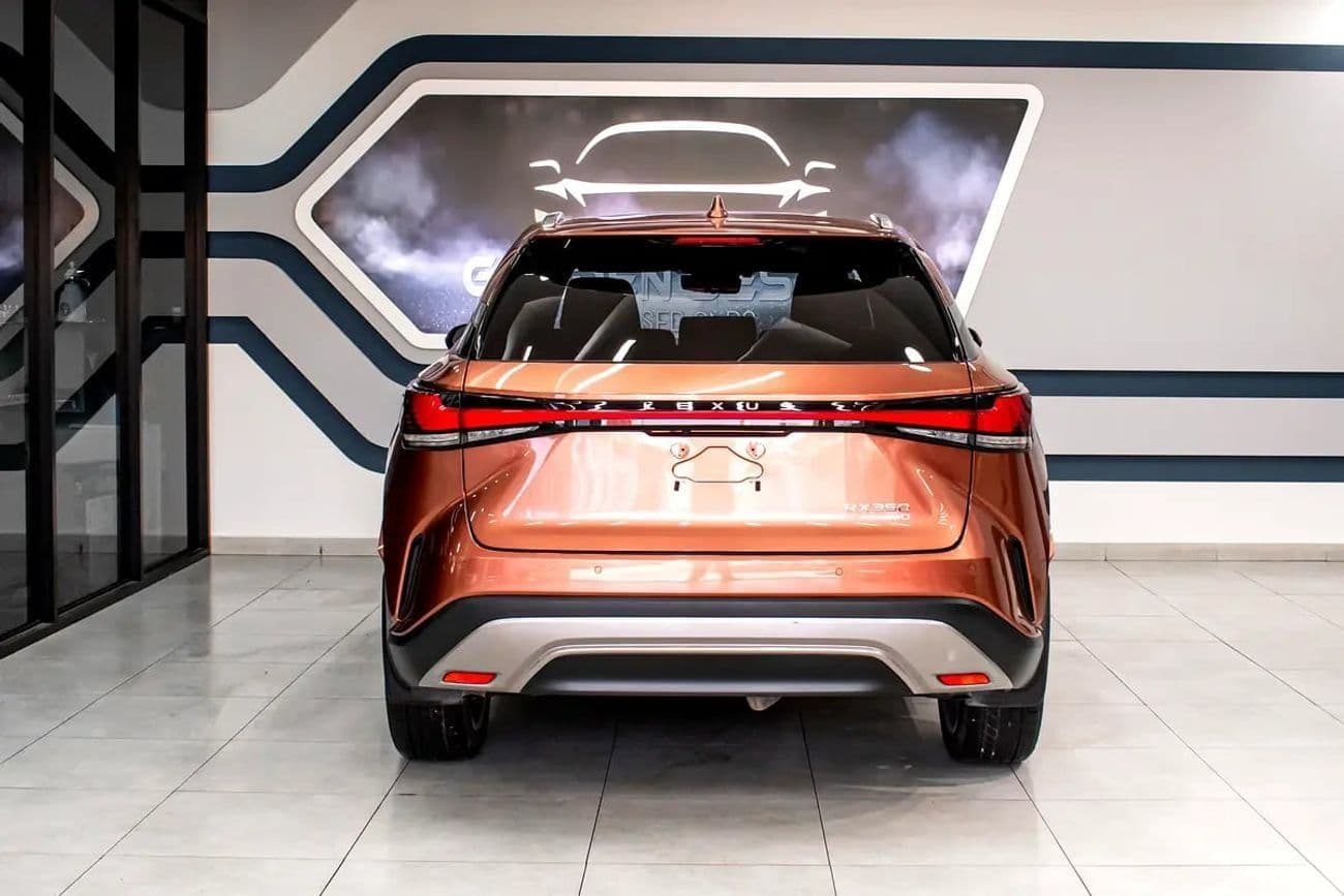 2024 Lexus RX350 Platinum thumbnail 5
