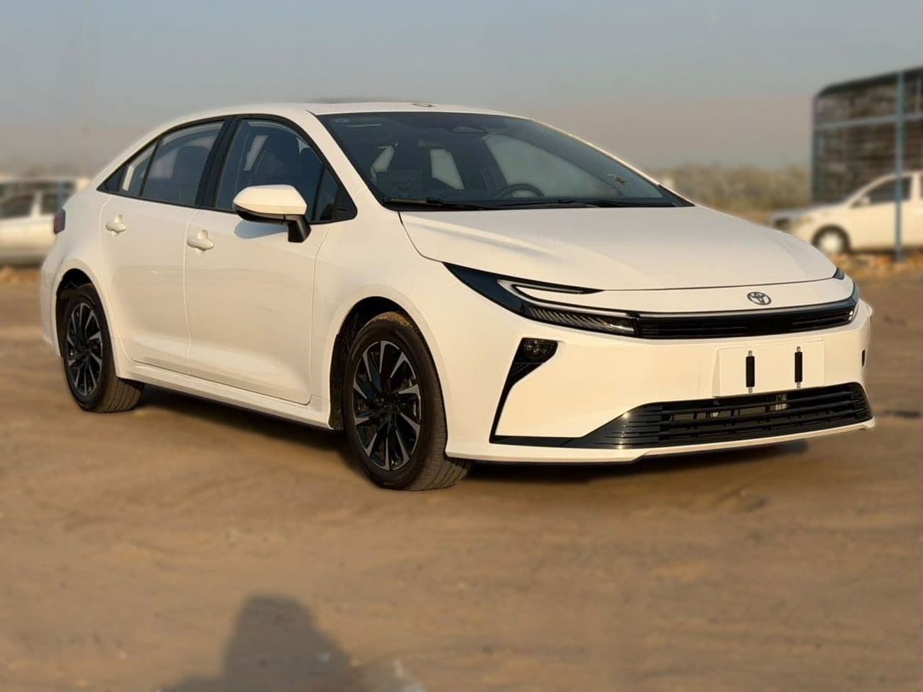 2026 Toyota Corolla XLI HEV thumbnail 2