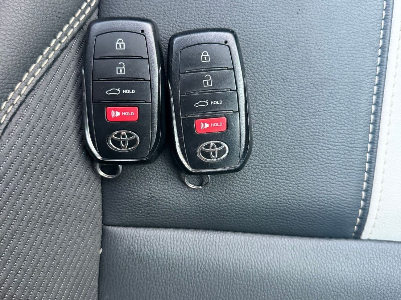 2025 Toyota Camry thumbnail 7
