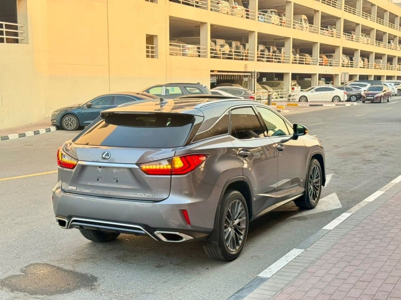 2019 Lexus RX350 F SPORT thumbnail 7