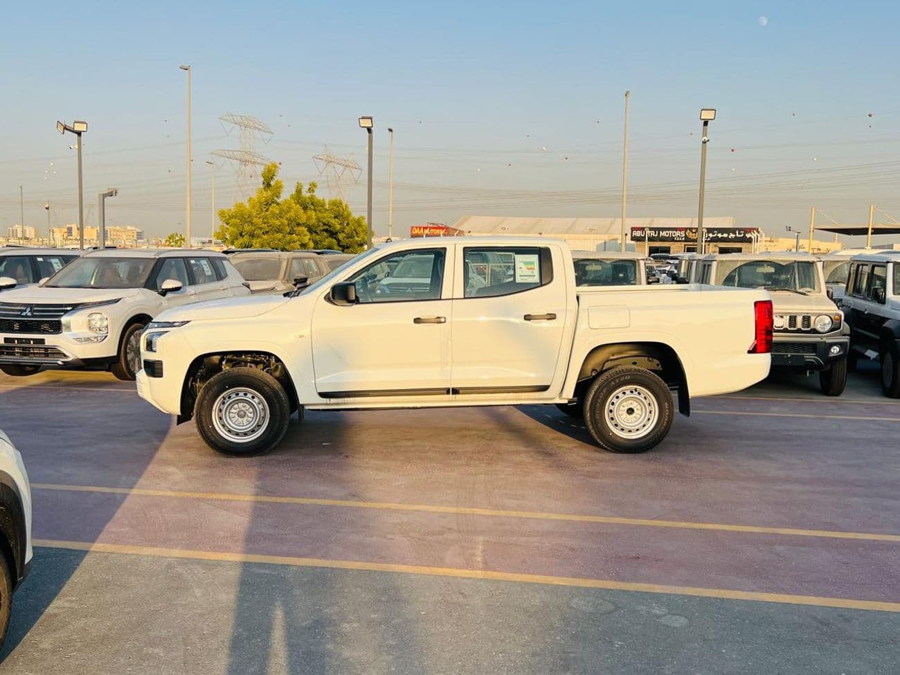 2026 Mitsubishi L200 GLX thumbnail 3