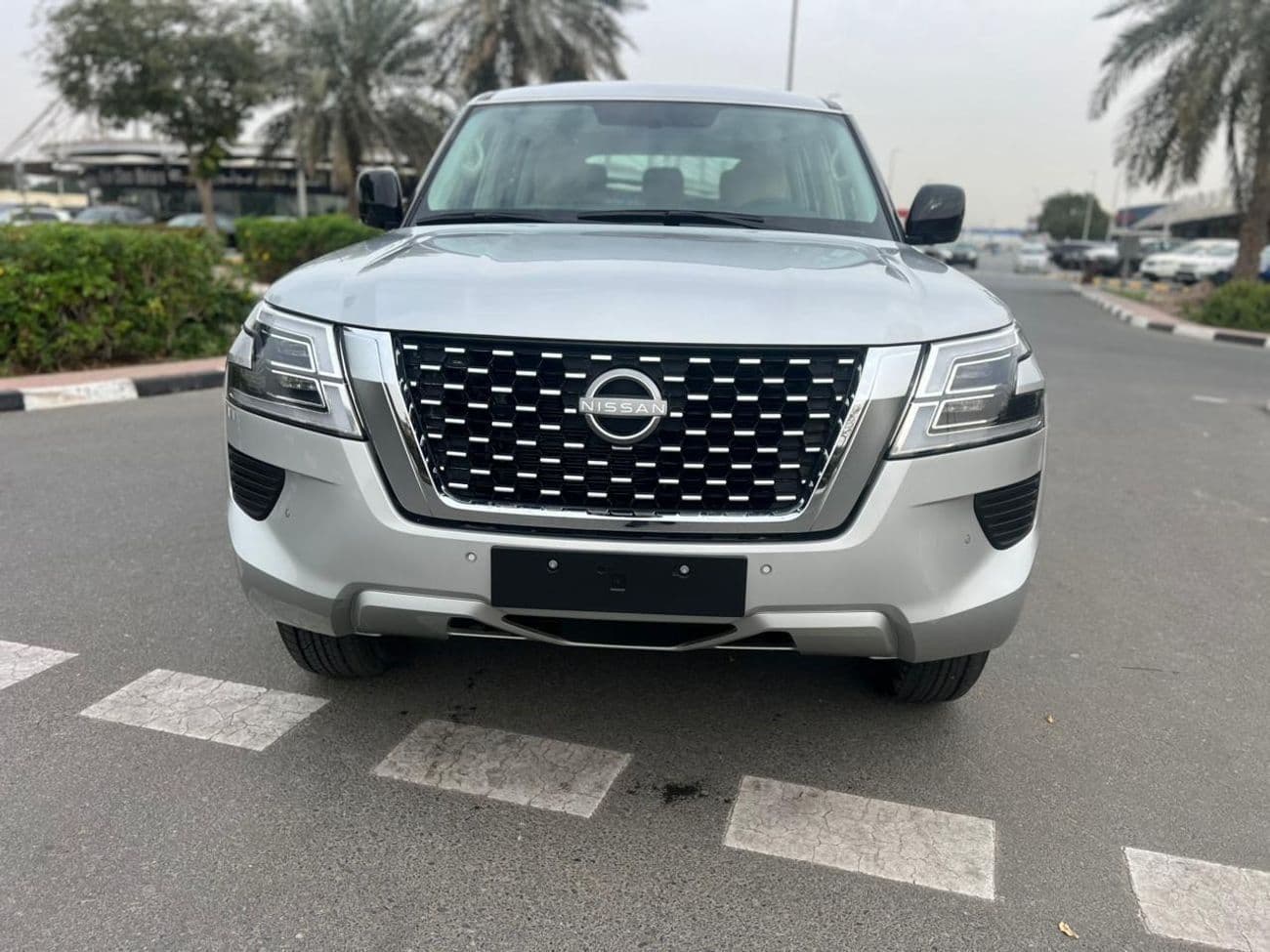 2024 Nissan Patrol XE thumbnail 2