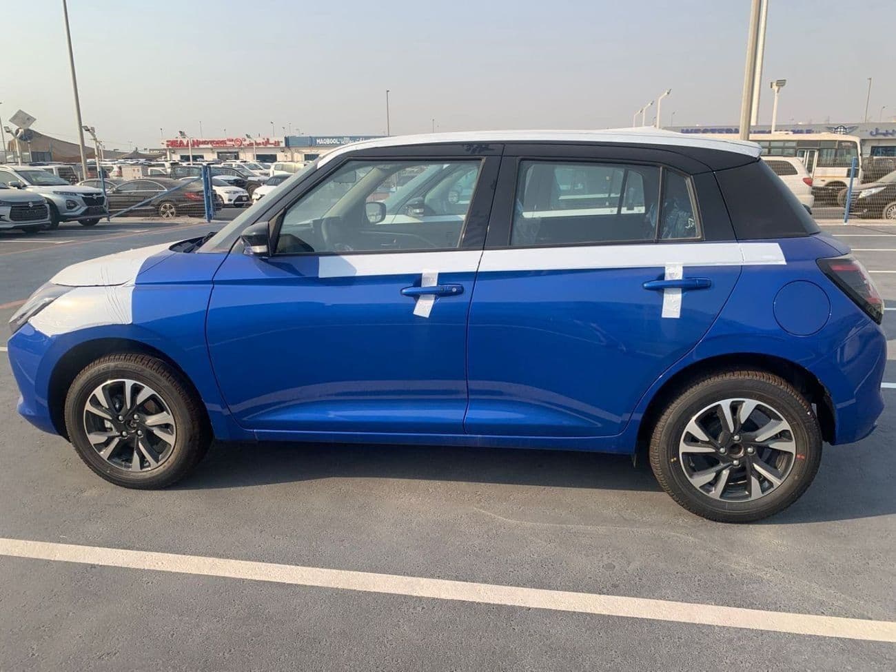 2026 Suzuki Swift GLX thumbnail 2