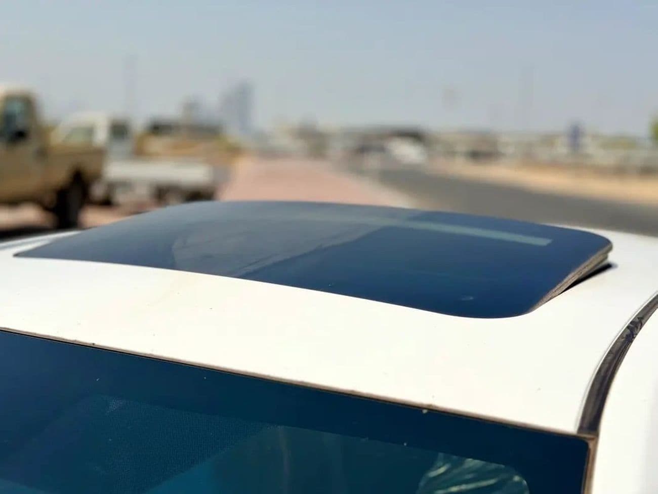 2026 Toyota Corolla XLI HEV thumbnail 7