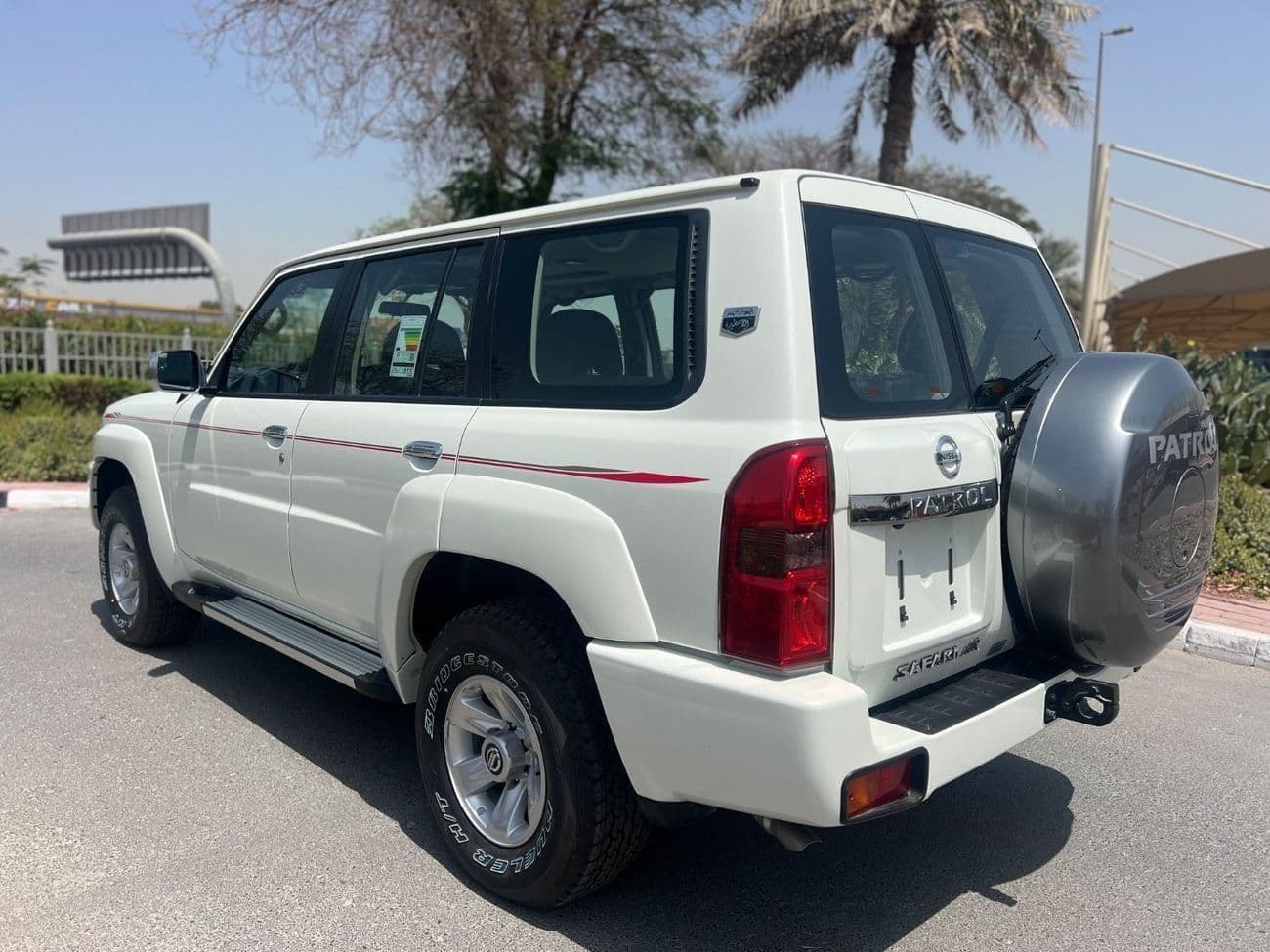 2024 Nissan Patrol SAFARI SW thumbnail 3
