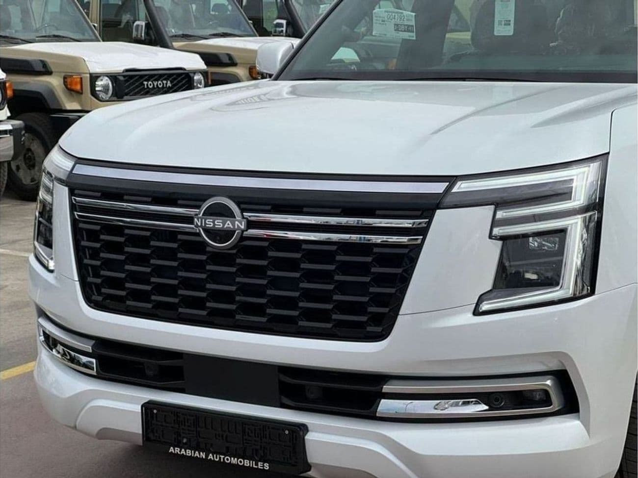 2026 Nissan Patrol LE PLATINUM CITY thumbnail 4