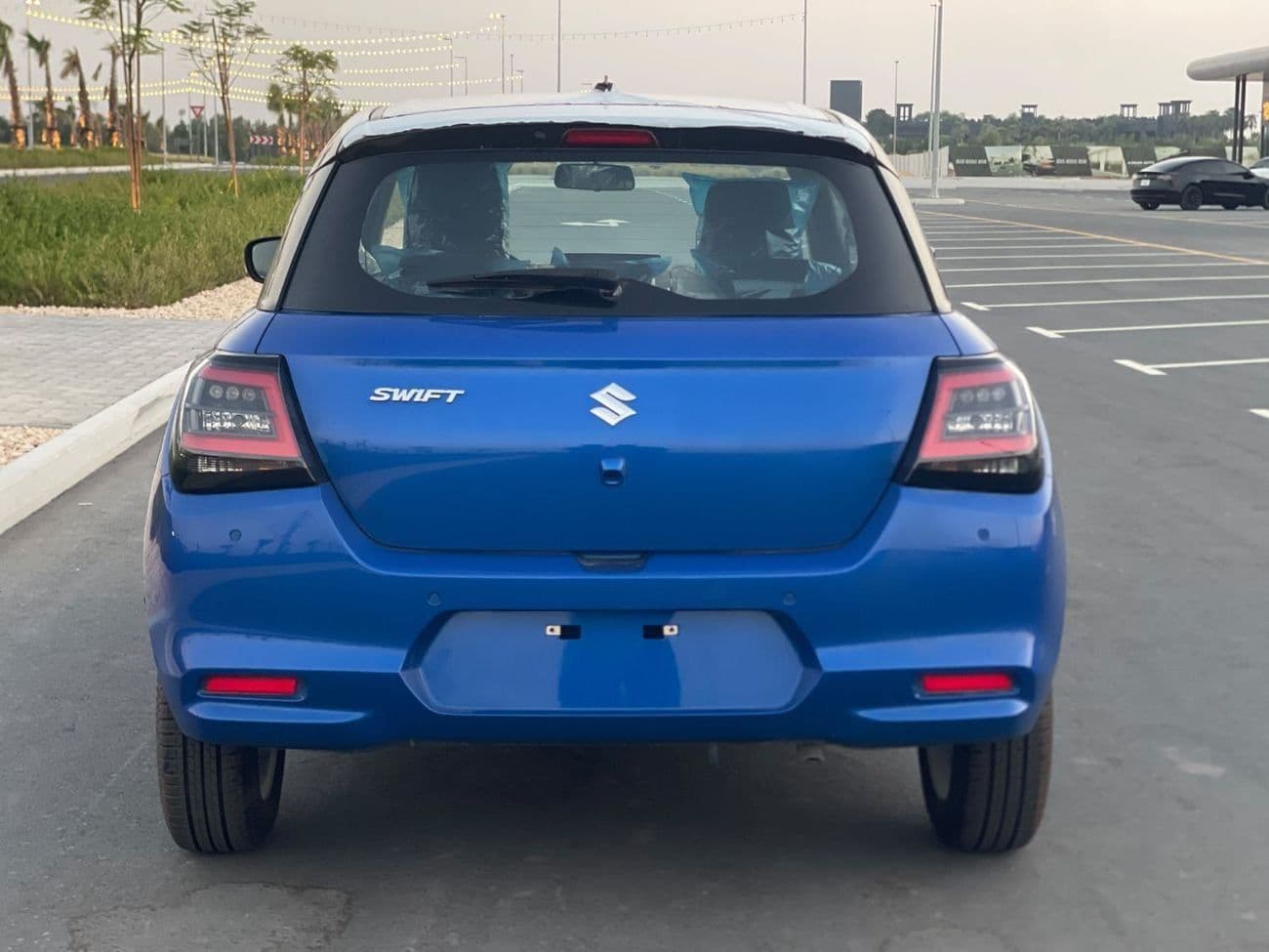 2026 Suzuki Swift GLX thumbnail 4
