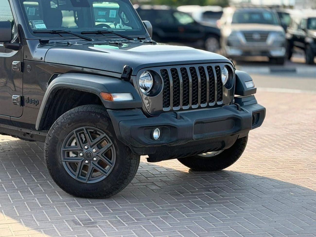 2024 Jeep Wrangler SPORT thumbnail 2