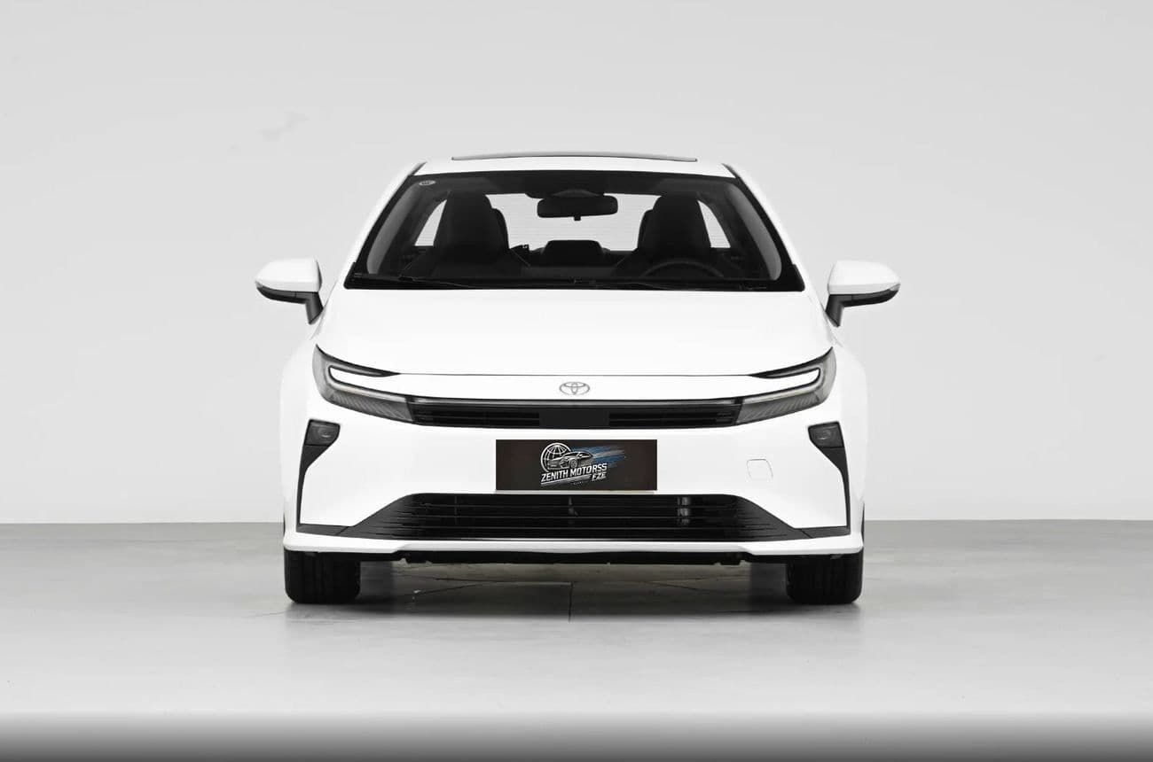 2026 Toyota Corolla XLI HEV thumbnail 2